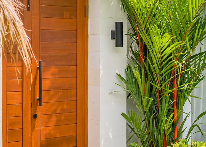 Casa Luna - 4br Near Canggu * Kerobokan (Bali)
