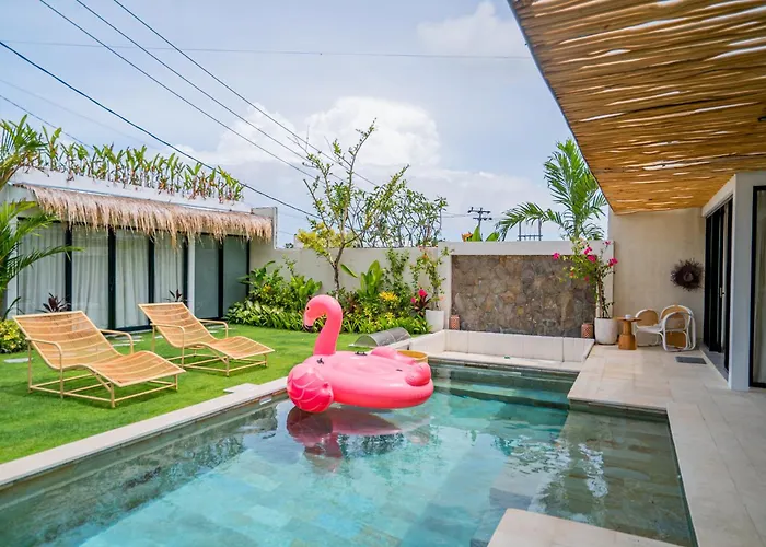 Casa Luna - 4br Near Canggu Villa