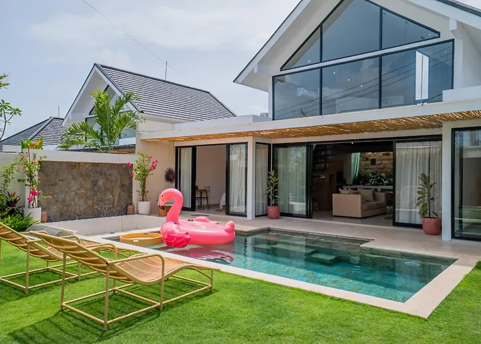 Casa Luna - 4br Near Canggu Kerobokan (Bali)