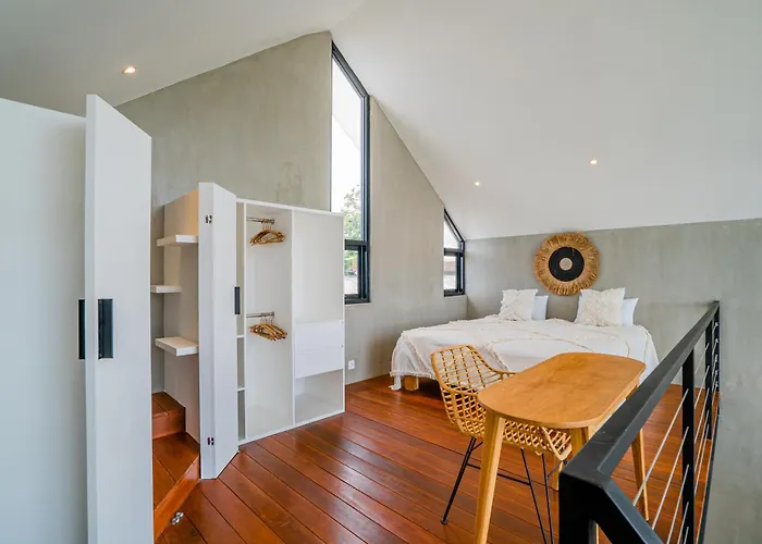 Casa Luna - 4br Near Canggu Kerobokan (Bali)