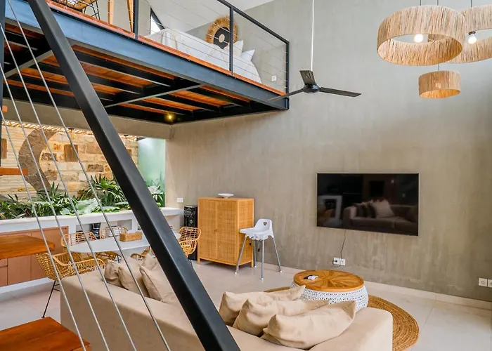 Casa Luna - 4br Near Canggu * Kerobokan (Bali)